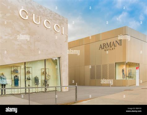 gucci outlet metzingen|Gucci outlet.